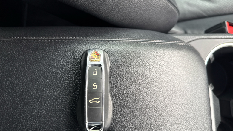 Porsche Cayenne 5dr Tiptronic S Petrol Estate